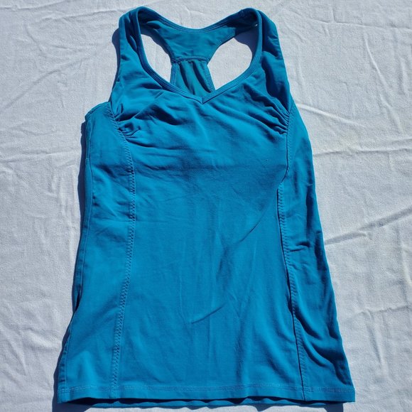 Xersion and C9 by Champion built in bra athletic tanks size medium - Picture 8 of 12